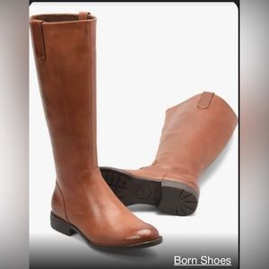 Born leather boots